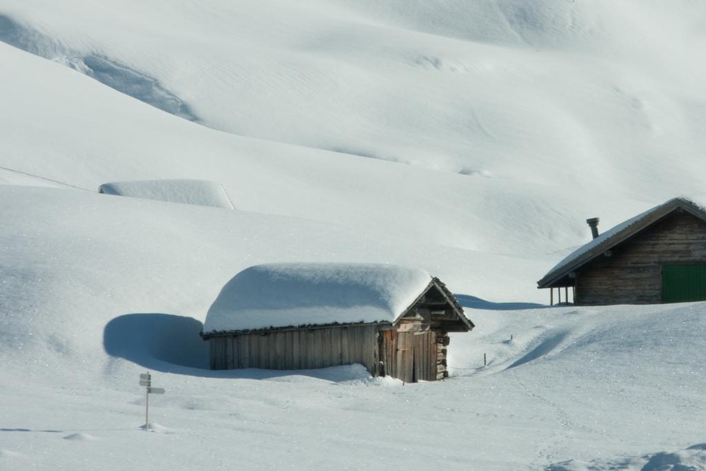 Alpenappartement Bergkoenig Warth  Bagian luar foto